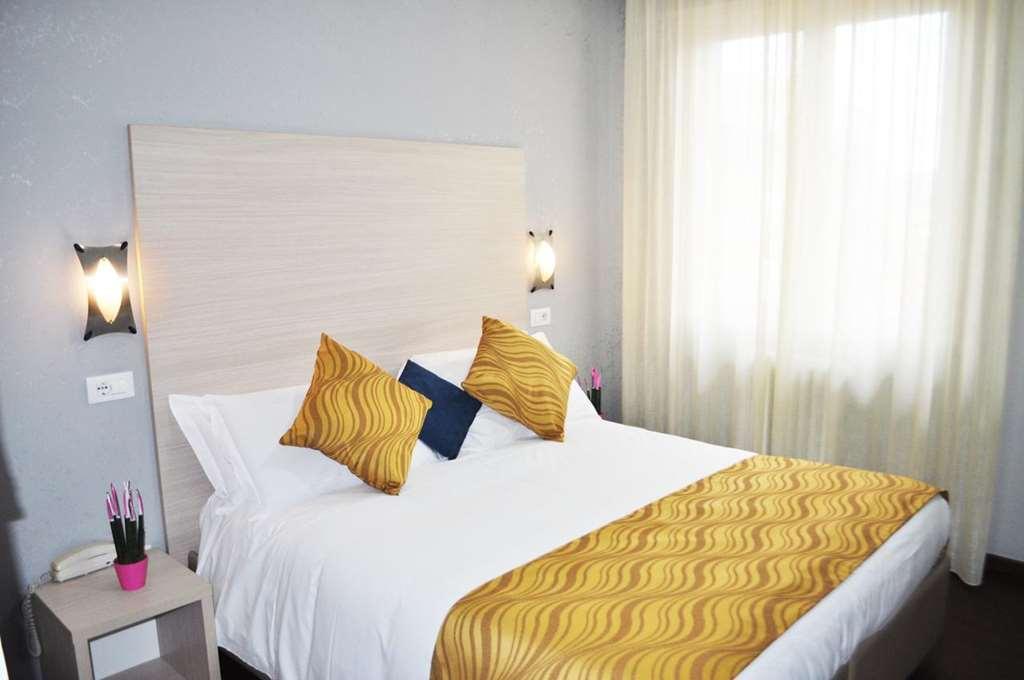 Hotel Gran Sasso&SPA Teramo Ruang foto