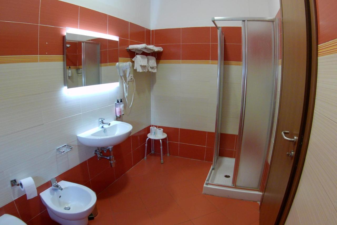 Hotel Gran Sasso&SPA Teramo Bagian luar foto